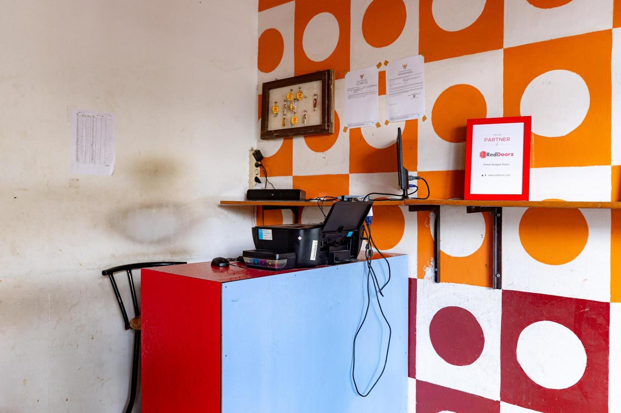Hotel Reddoorz Near Rsud Dr Pringadi Medan 3 Zewnętrze zdjęcie