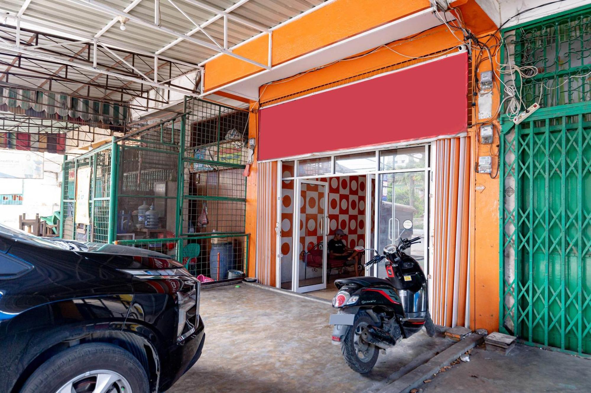 Hotel Reddoorz Near Rsud Dr Pringadi Medan 3 Zewnętrze zdjęcie